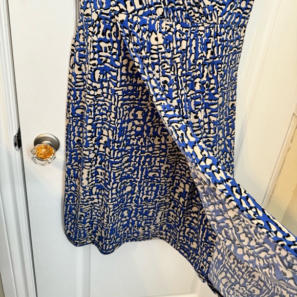 CHARTER CLUB SLEEVELESS FAUX WRAP DRESS. FLOWY AND LIGHTWEIGHT. LIKE NEW! EUC - Picture 7 of 15